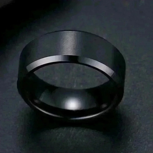 NEW 8mm Black Stainless Titanium Steel Band - Picture 1 of 3